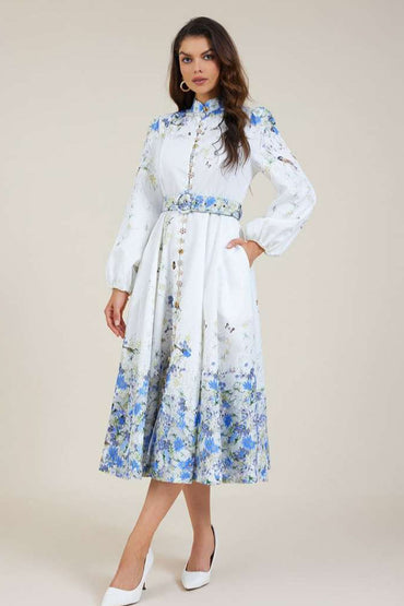 Amelie - Top floral azul de cuello alto