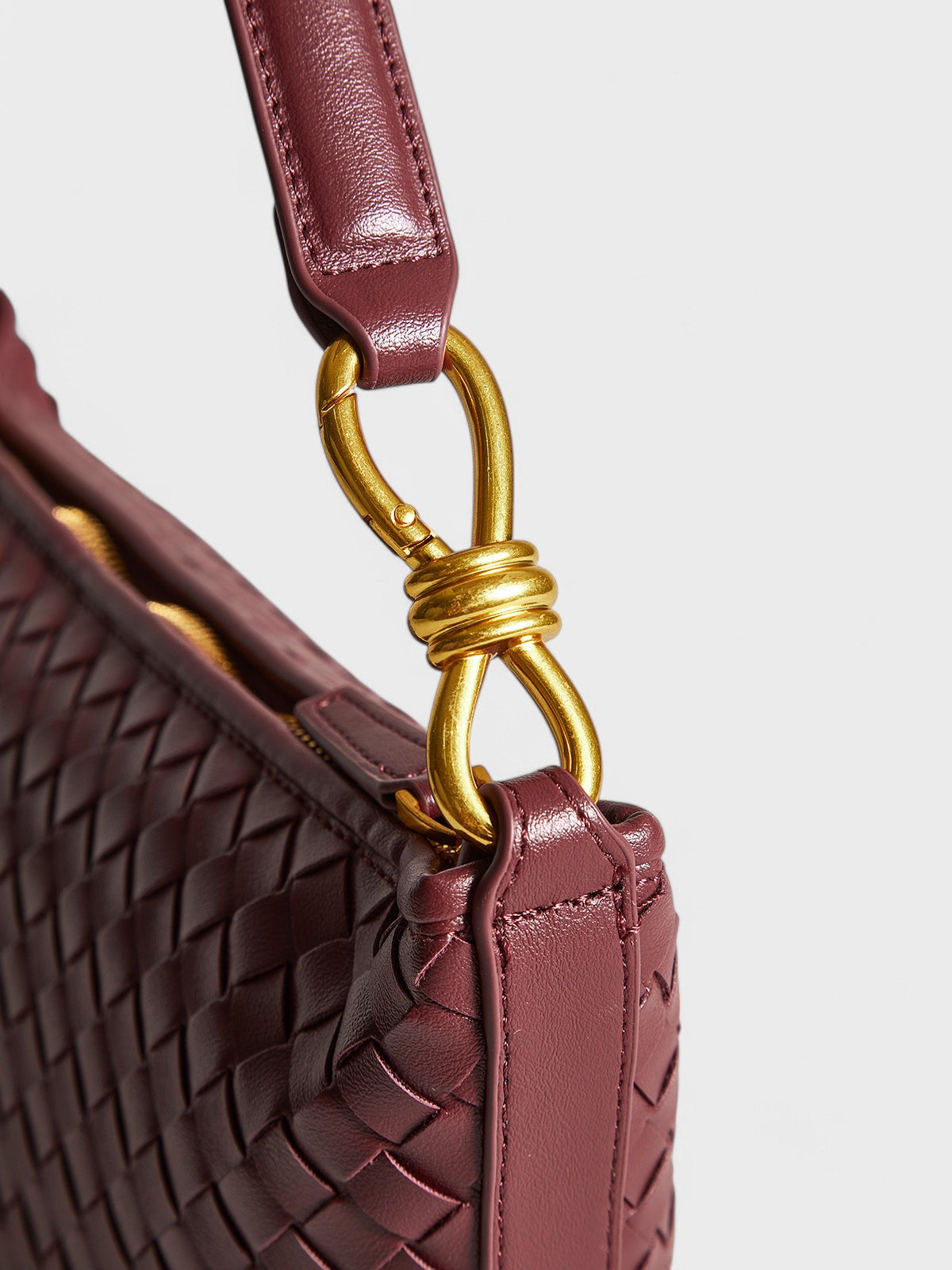 Isa | Borgoña Chic