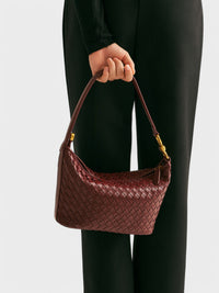 Isa | Borgoña Chic