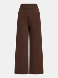 Conjunto de tres piezas con jersey de cuello alto de punto, cárdigan y pantalón
