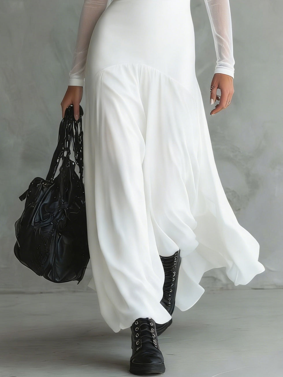 Lunaria |Vestido largo de tul negro con encanto etéreo