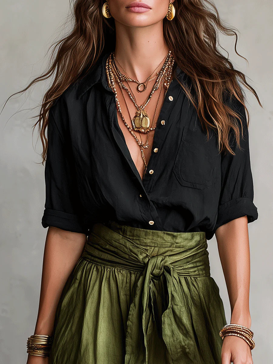 Verónia | Conjunto camiseta negra y falda midi verde oliva